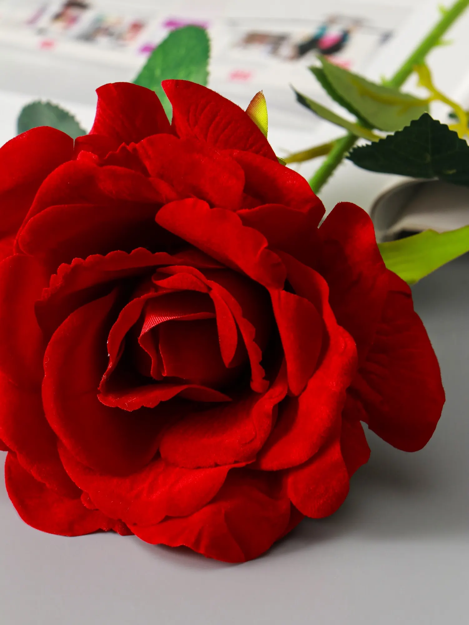 Искусственный цветок Poetry in flowers Роза Аманда / 10935342 (красный) — фото 6