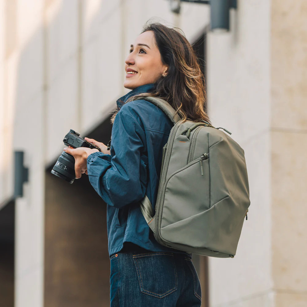 Сумка для камеры Pgytech OneGo Lite Backpack 16L P-CB-352 (черный матовый) — фото 5
