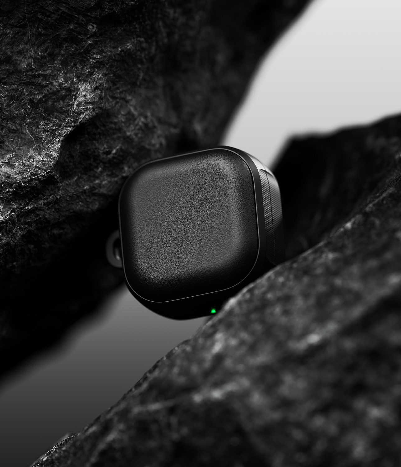 Чехол для наушников Ringke Onyx Magnetic для Galaxy Buds 4/4 Pro (Black) — фото 6