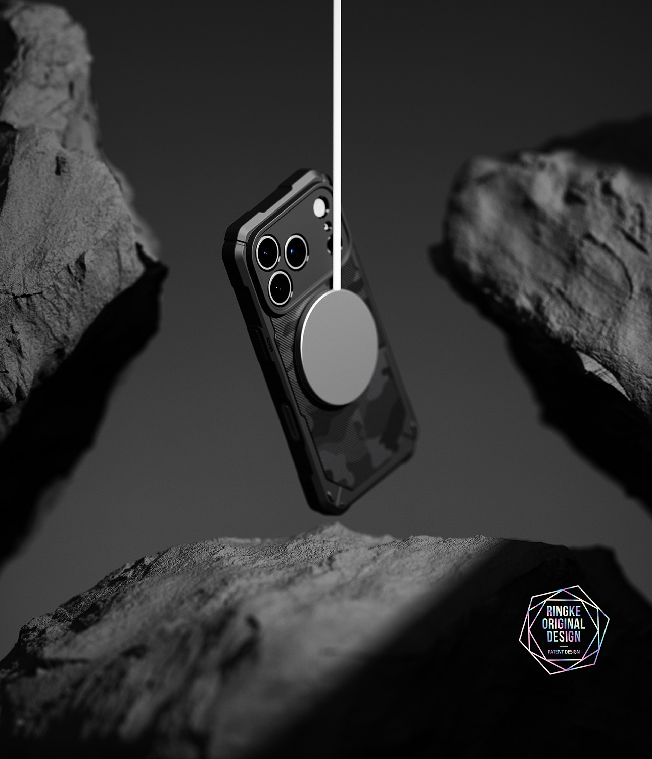 Чехол-накладка Ringke Rugged Gear Magnetic для iPhone 17 Pro (Camo Black) — фото 6