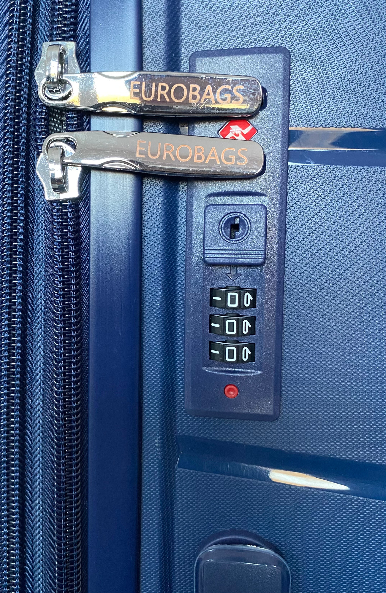 Чемодан на колесах EUROBAGS PP-N87 (S, синий) — фото 6