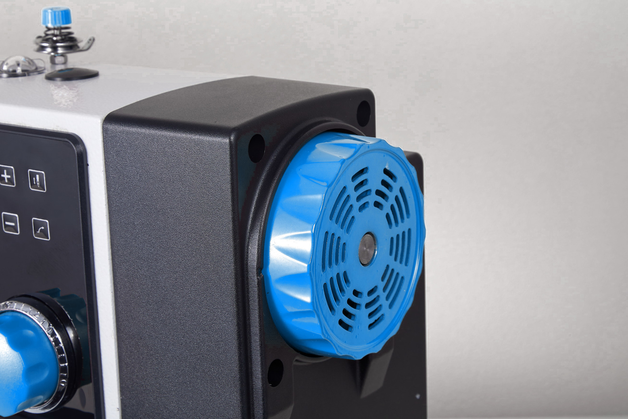 Промышленная швейная машина Jukky 9810 — фото 4