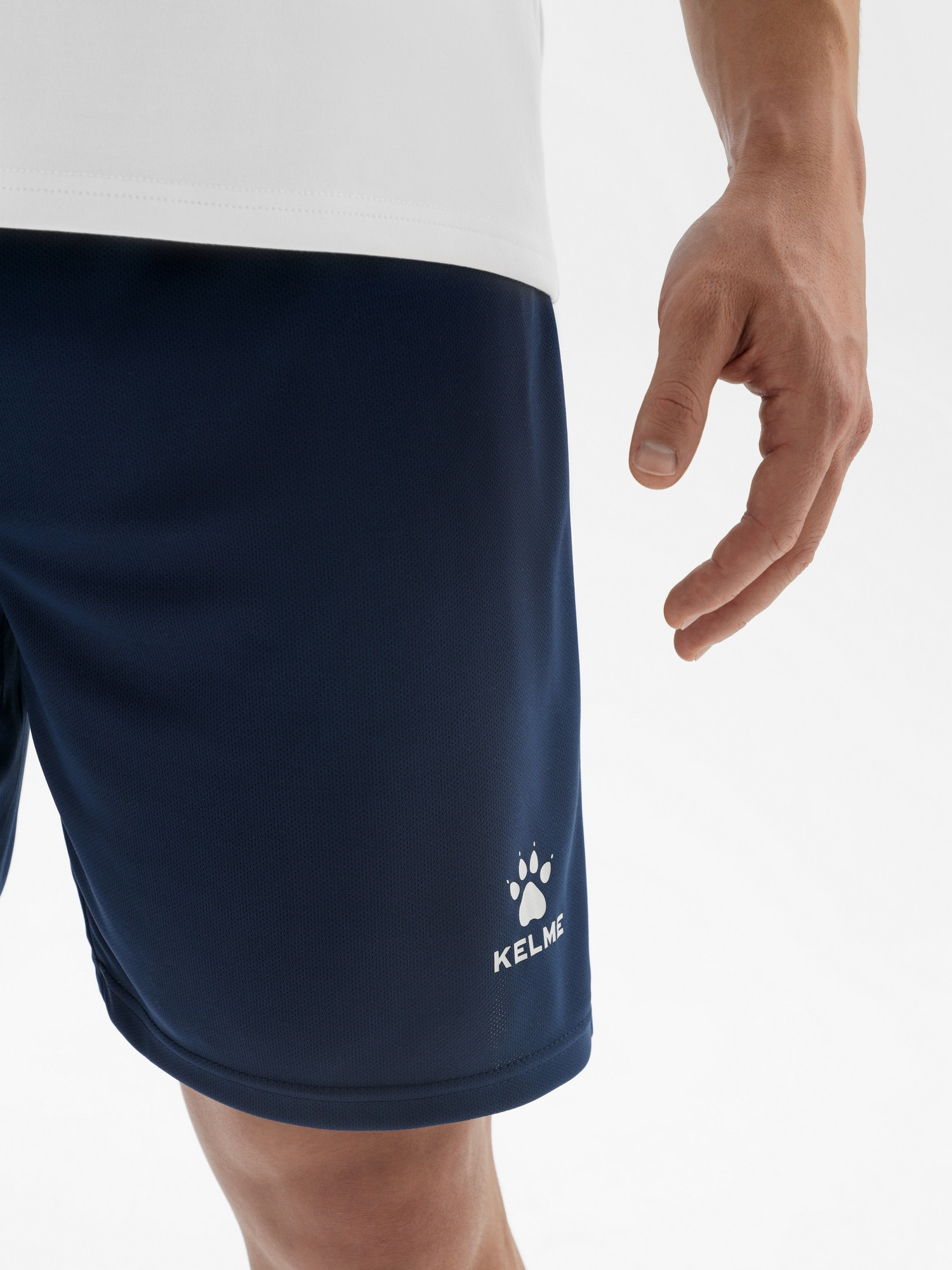 Шорты футбольные Kelme Football Shorts / 7351ZB1255-416 (XS, темно-синий) — фото 6