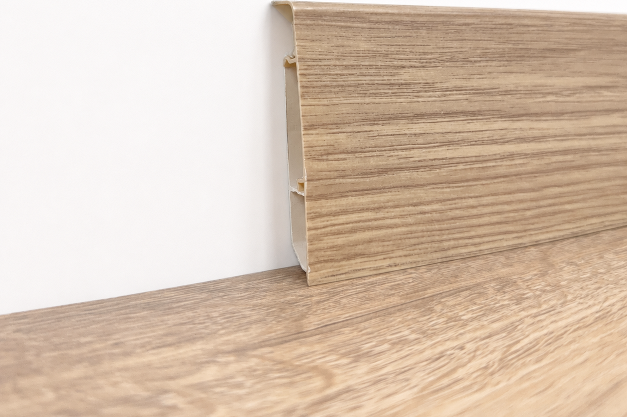 Плинтус Sanrelia Ultra Line 723 Дуб Сонома 2.2м — фото 6