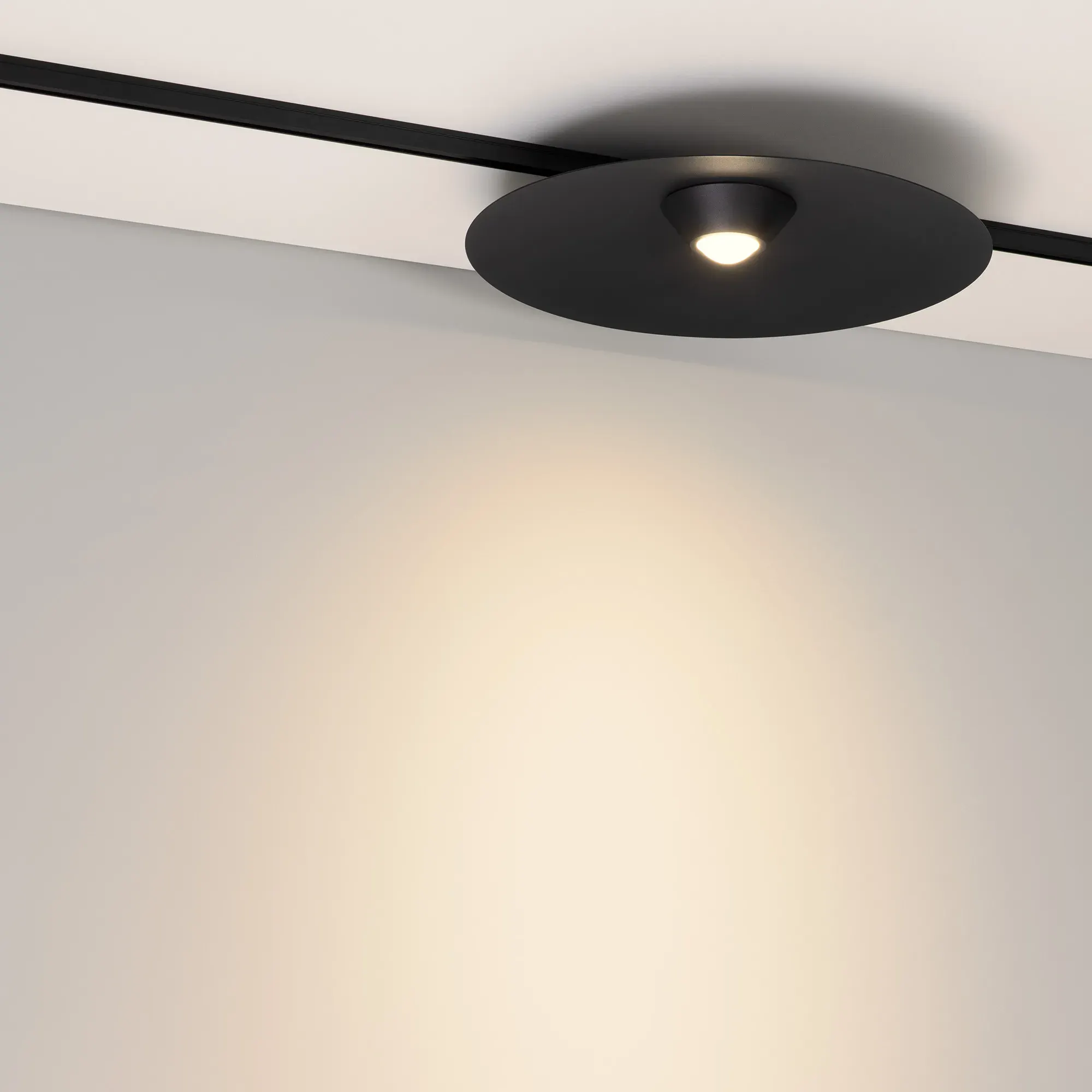 Трековый светильник Arlight MAG-MICROCOSM-DISCO-R300-7W Warm3000 WH 36 deg / 051832 — фото 2