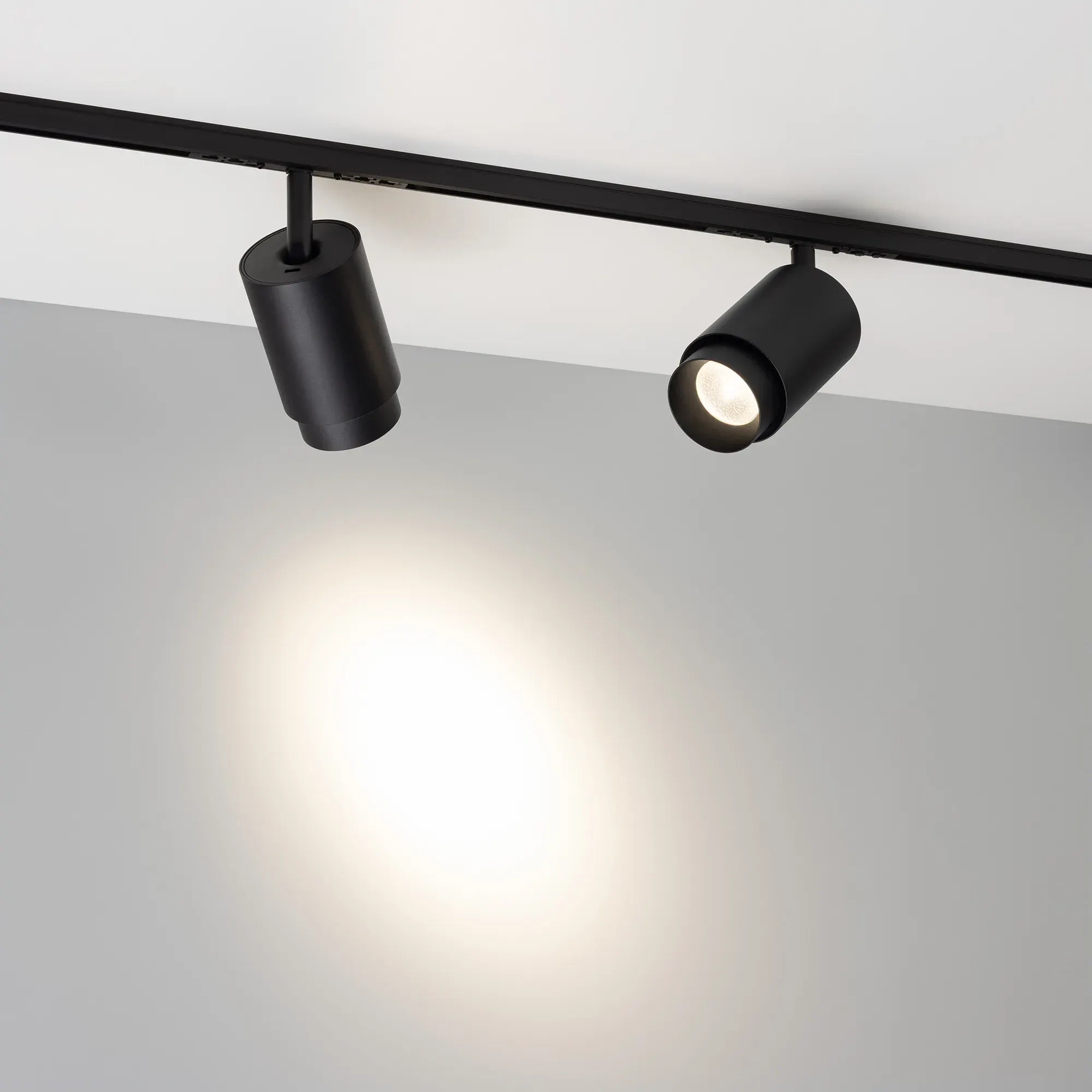 Трековый светильник Arlight MAG-MICROCOSM-SPOT-ZOOM-R59-12W Day4000 WH 20-60 deg / 052097 — фото 4