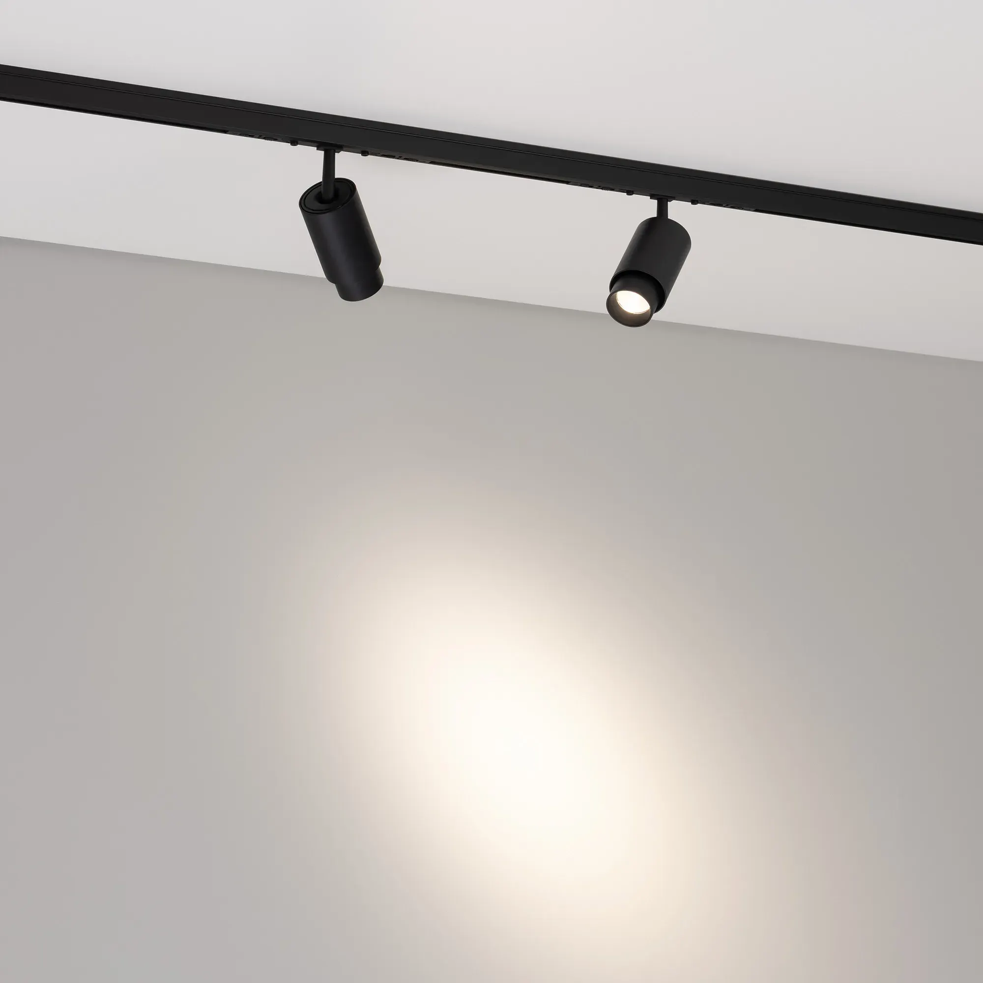 Трековый светильник Arlight MAG-MICROCOSM-SPOT-ZOOM-R30-2W Day4000 WH 15-45 deg / 051803 — фото 4