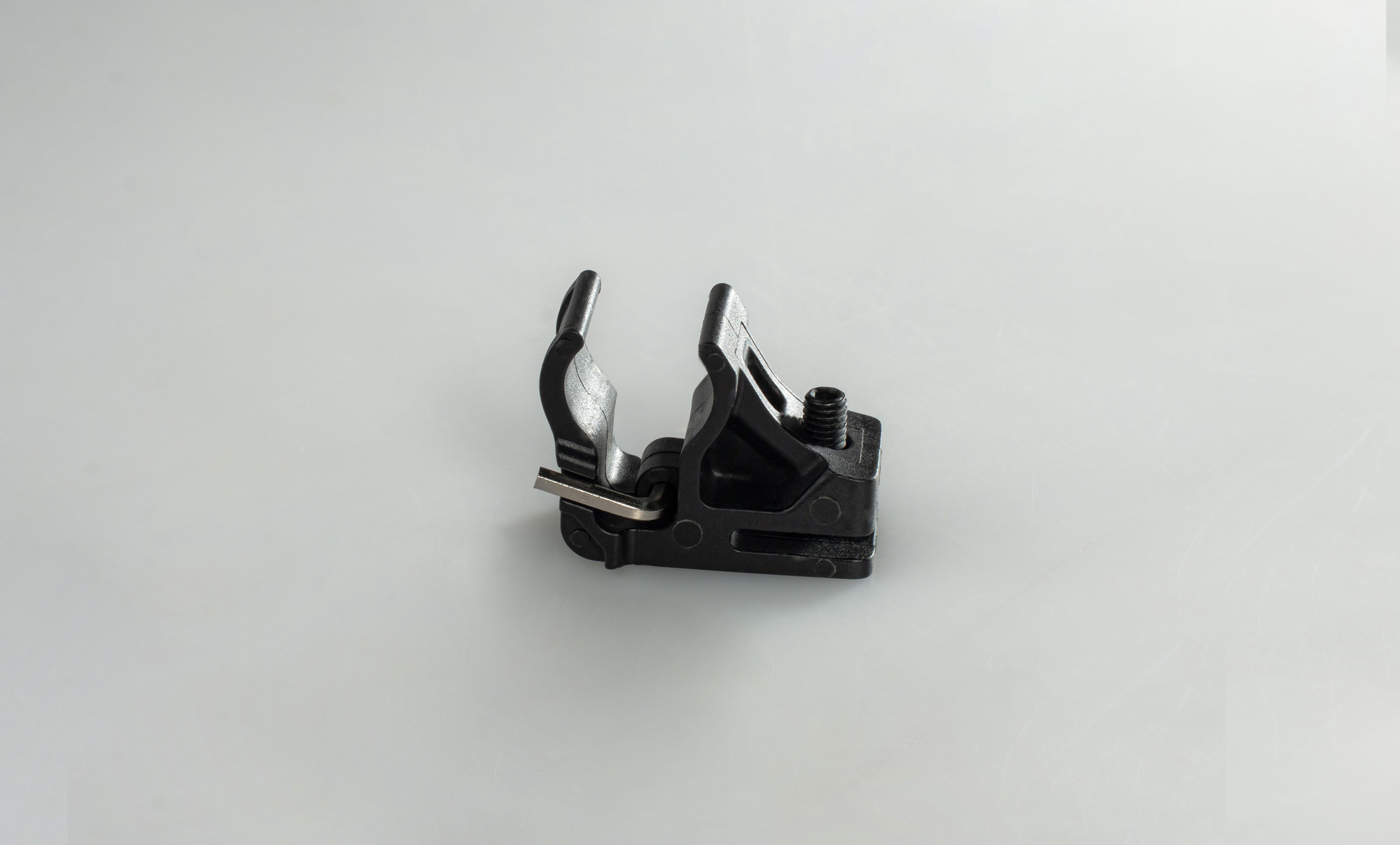 Крепление для фонаря Armytek Hard Hat Mount / AHM-03 — фото 4