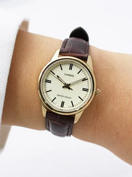 Часы наручные женские Casio LTP-V005GL-9A — фото 2