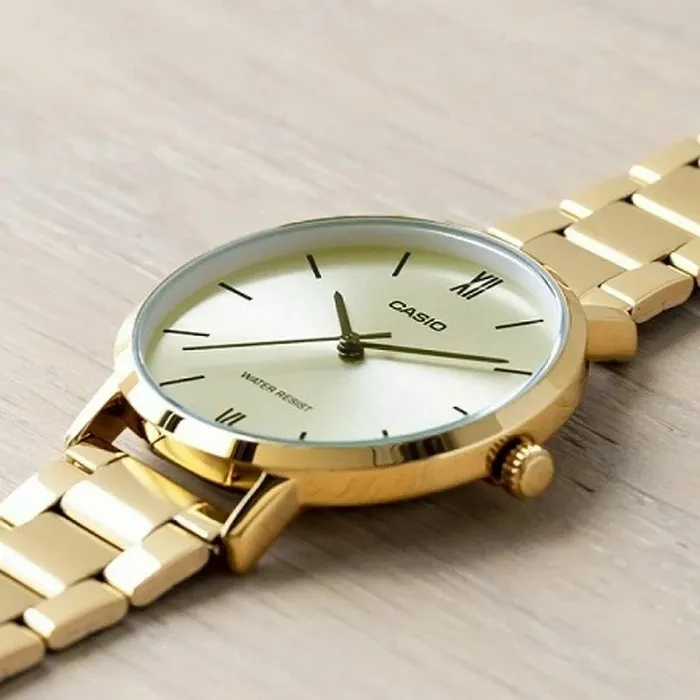 Часы наручные женские Casio LTP-VT01G-9B — фото 6