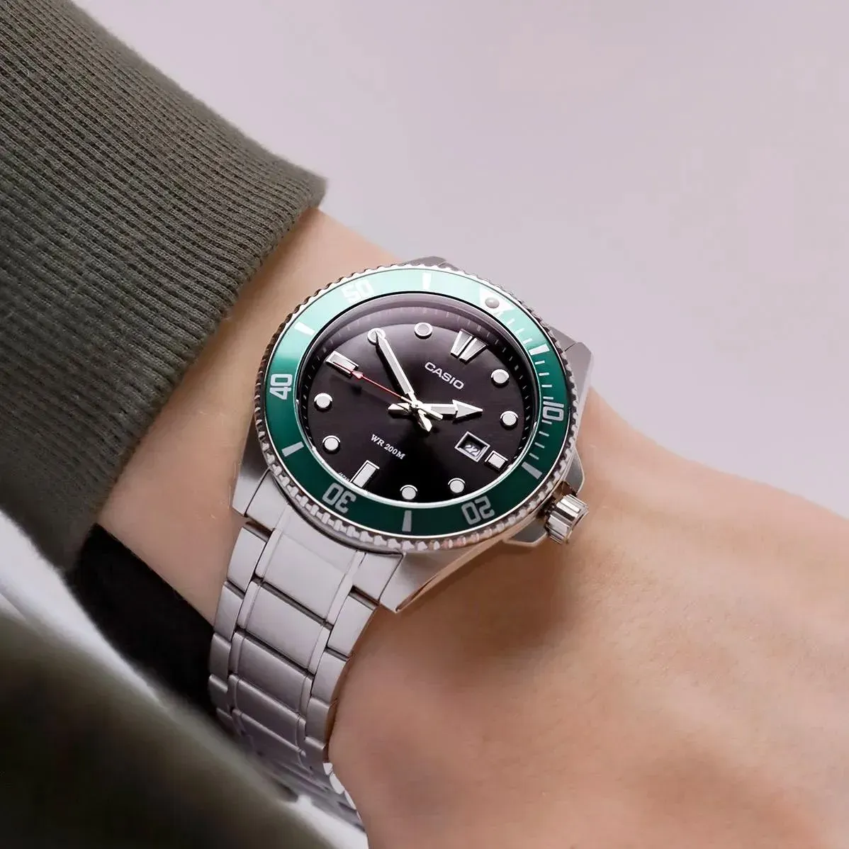 Часы наручные мужские Casio MDV-107D-3A — фото 2