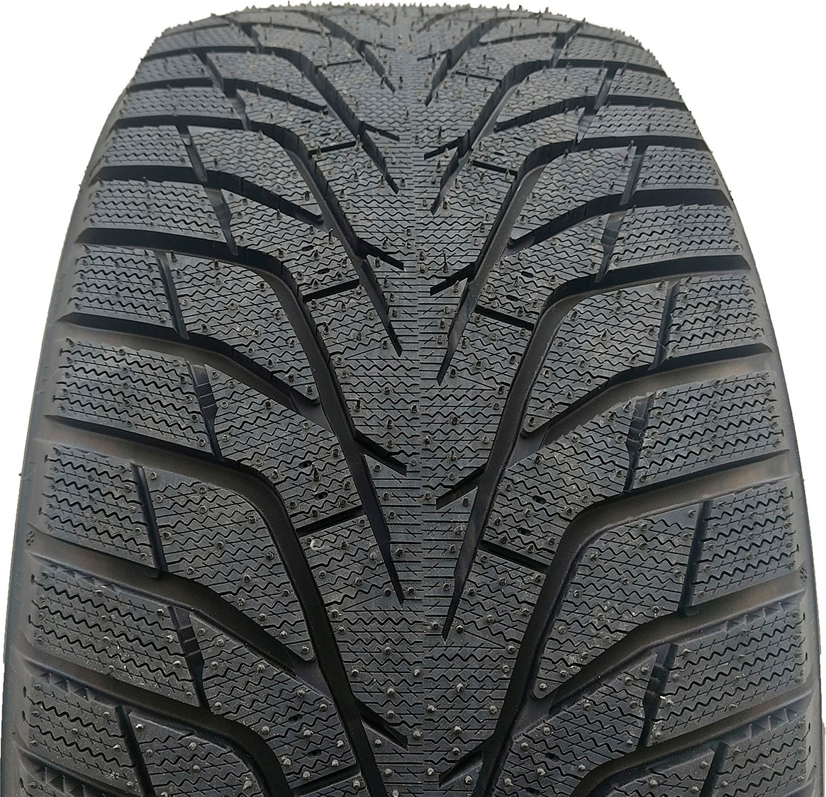 Зимняя шина Hankook Winter i*cept IZ3 W636 195/60R15 92T — фото 2