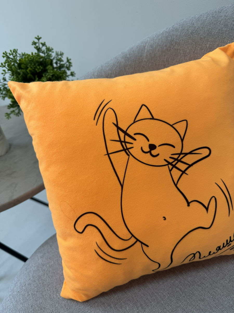 Подушка декоративная MATEX Meow. Claws / 43-690 (абрикосовый) — фото 2