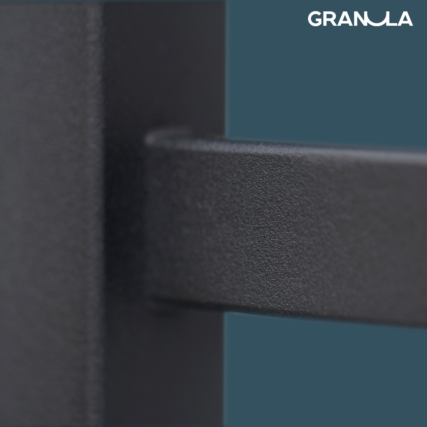 Полотенцесушитель электрический GRANULA Квадро 50x60 (терморегулятор с таймером слева, черный матовый) — фото 2