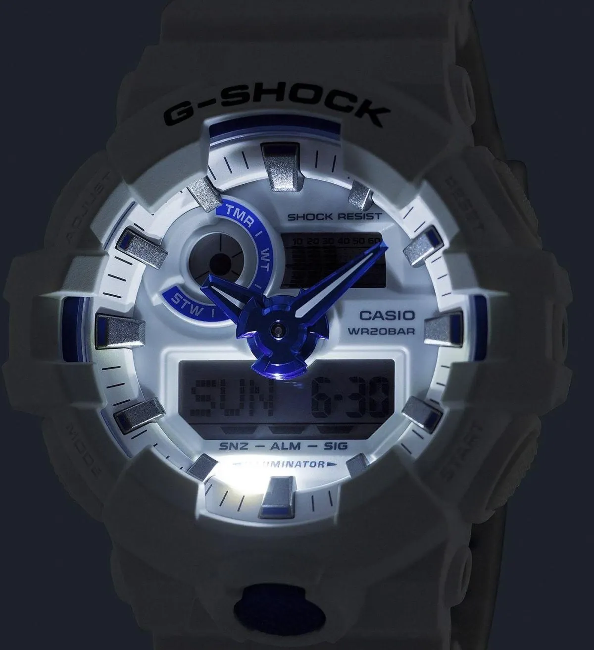 Часы наручные мужские Casio GA-700HDS-7A — фото 3