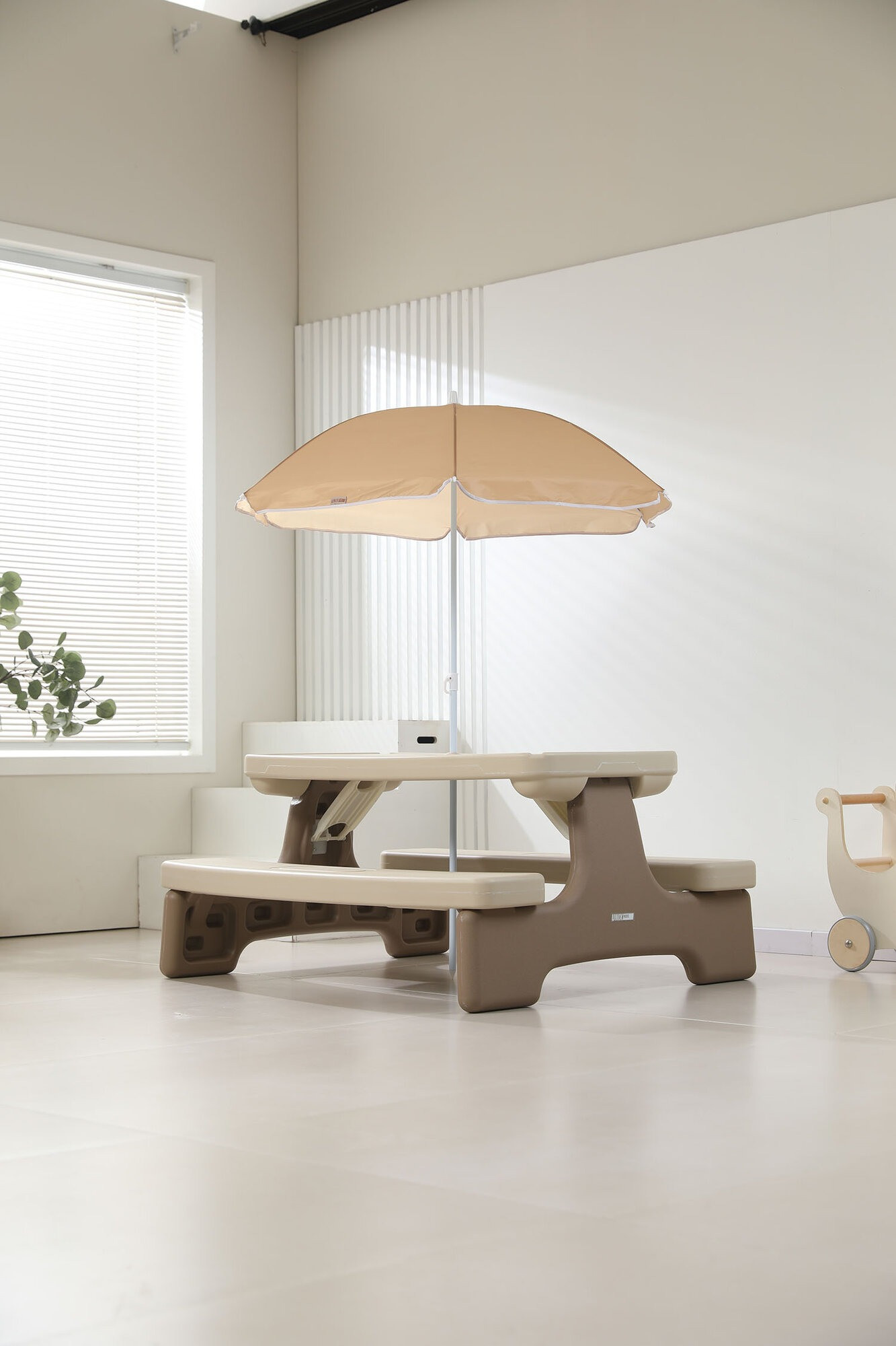 Комплект мебели с детским столом UNIX Kids Garden / PTGARDTB100CL (Camel) — фото 5