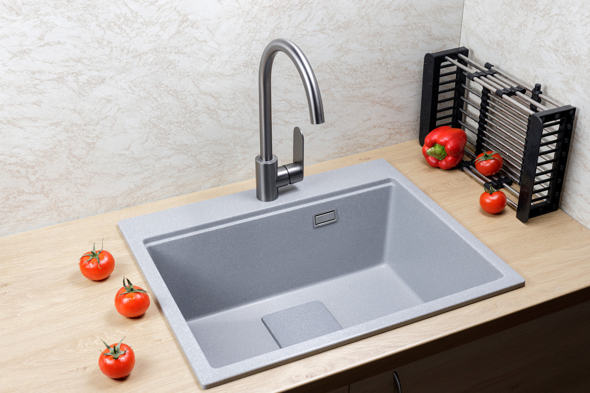 Мойка кухонная Marblan Comfort 60 (серебристый, с сифоном и колландером) — фото 4