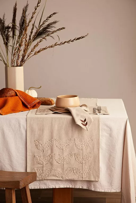 Дорожка на стол Tkano Essential Desert leaf / TK25-TR0009