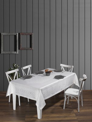 Скатерть DO&CO Roma 160x220 / 12311 (белый)