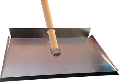 Лопата для уборки снега РусТрейд ЗИ-00734 (с черенком)