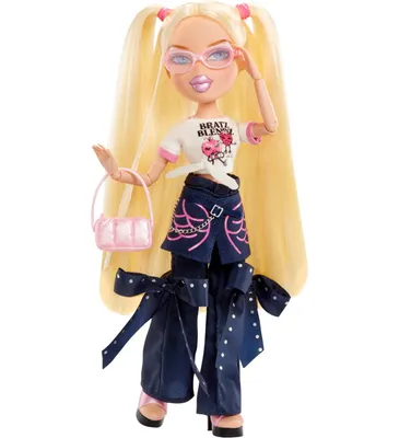 Кукла с аксессуарами MGA Bratz Stylin' Хлоя с футболкой / 69365