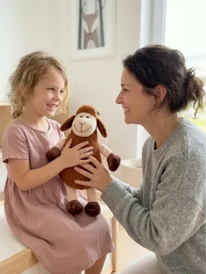 Мягкая игрушка BelToys Барашек в шапке (букле коричневый/шоколадный)
