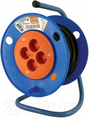 Удлинитель на катушке TDM SQ1307-0504