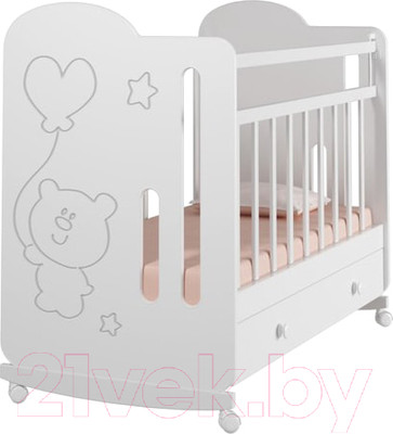 Детская кроватка VDK Sweet Bear колесо-качалка и ящик (белый)