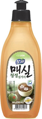 Средство для мытья посуды Lion Chamgreen японский абрикос (290мл)