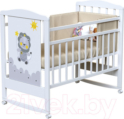 Детская кроватка VDK Happy Lion колесо-качалка (белый)