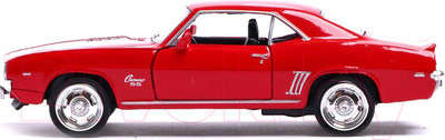Масштабная модель автомобиля Автоград Chevrolet Camaro SS / 7152960 (красный)