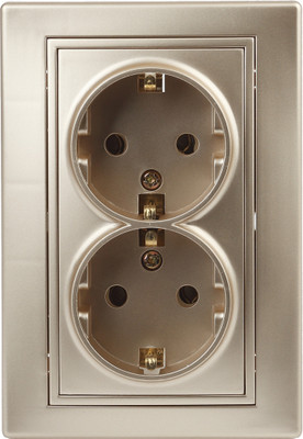Розетка INTRO Plano 1-205-04 / Б0053918 (шампань)