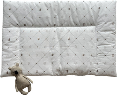 Подушка для малышей Sofi 60x40 / 5101 (короны)