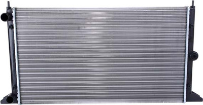 Радиатор системы охлаждения Nissens 67305