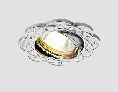 Точечный светильник Ambrella 750 CH/SL (хром/серебристый)