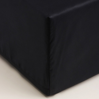 Простыня Sima-Land Home Tencel на резинке 140x200 / 10285381 (черный)