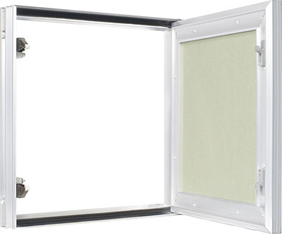 Люк под покраску Alkraft Мастер 700x1200 (страховочная цепочка)