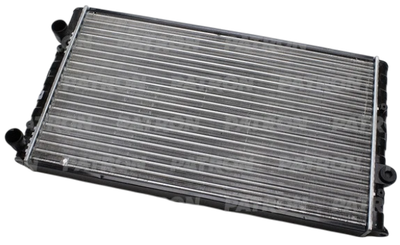 Радиатор системы охлаждения Patron PRS3371