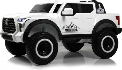 Детский автомобиль RiverToys G444GG (белый)