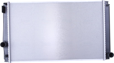 Радиатор системы охлаждения Nissens 64678A