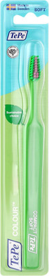 Зубная щетка TePe Colour Soft мягкая (зеленый)