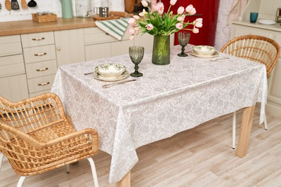 Скатерть Stolima Декор-шанс 5009 Серебряное шитье (130x130)