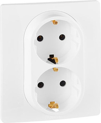 Розетка Legrand Etika 672272 (белый)