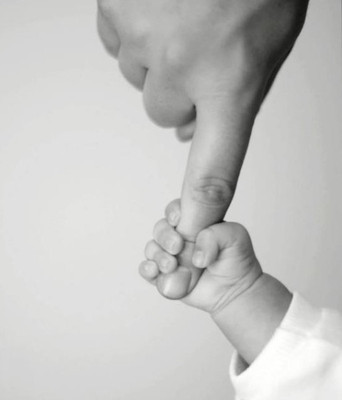 Картина по номерам ILikeGift Надежная рука отца / HR0477