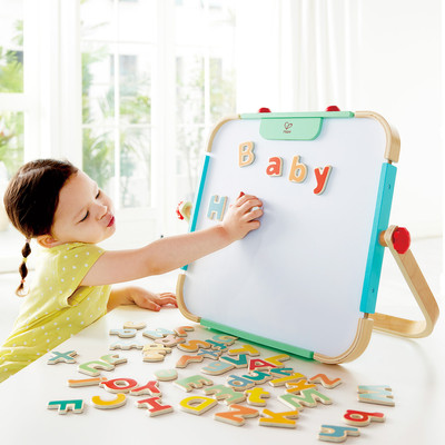 Развивающий игровой набор Hape Магнитные буквы учим английский / E2006_HP