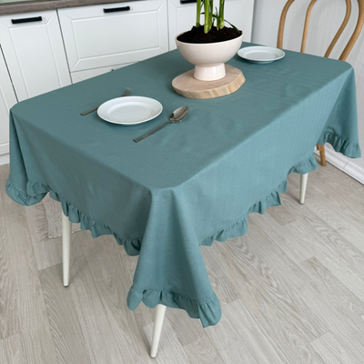 Скатерть ОМурМебель 150x120см прямоугольная с рюшами (синий)