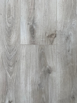 Ламинат Swiss Krono Lirio Дуб Хелльбрунн 50407