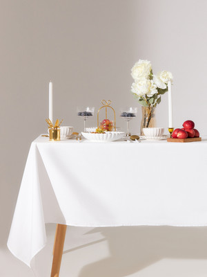 Скатерть Доляна 10879924 (белый)