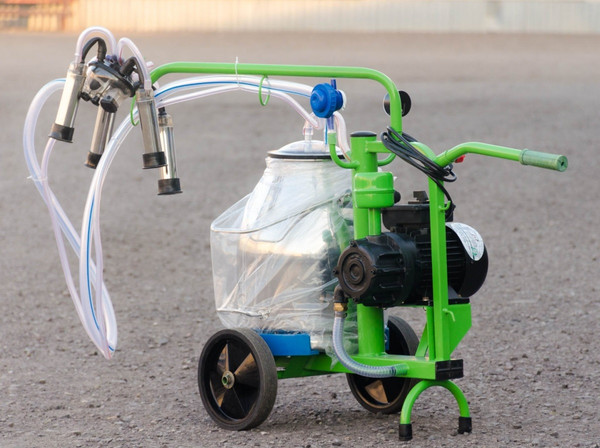 Изображение товара Доильный аппарат ЧВМЗ Ударница АИД-2-06 ПМ