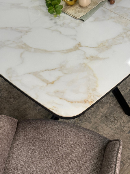 Изображение товара Обеденный стол Kenner DF1250 (черный/керамика мрамор белый глянец)